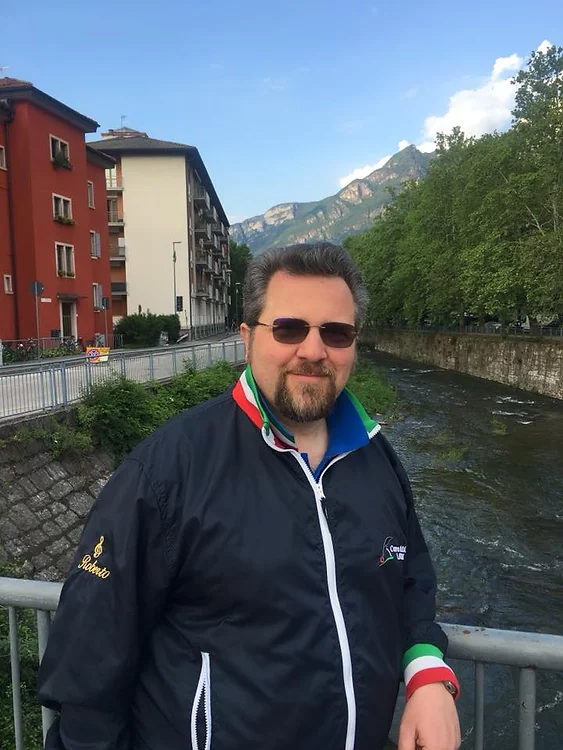 Chorleiter Roberto Stivali
