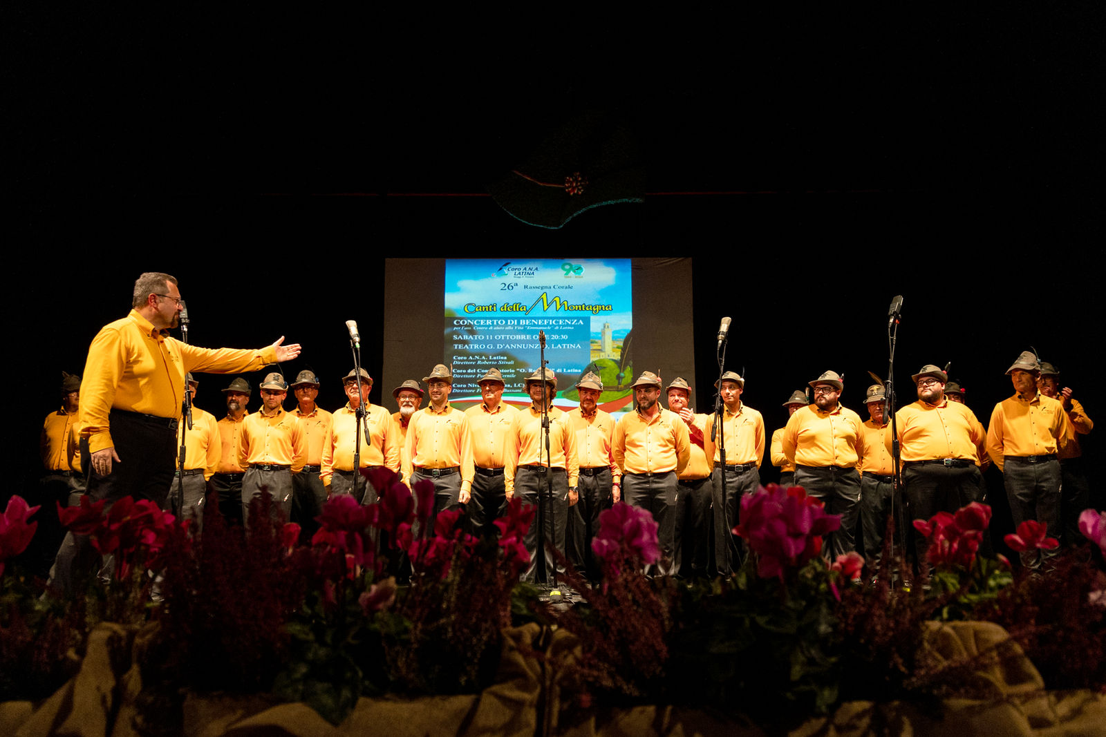 Il Coro A.N.A. Latina sul palco della 26ª Rassegna "Canti della Montagna"